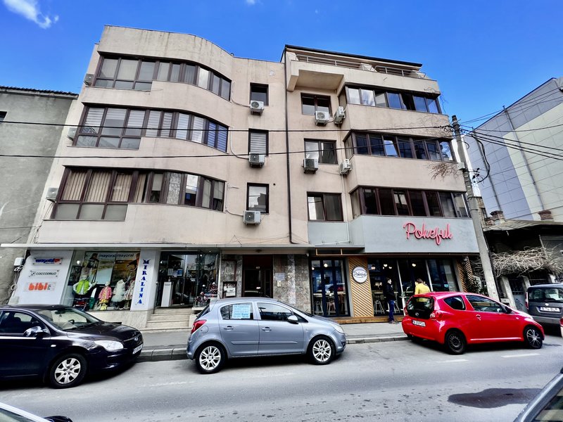 Dorobanti, Petrom, spatiu de birou, all inclusive, 90 mp, 3 camere.